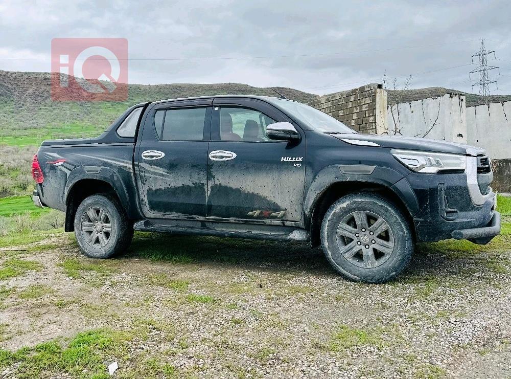 تويوتا هايلوكس